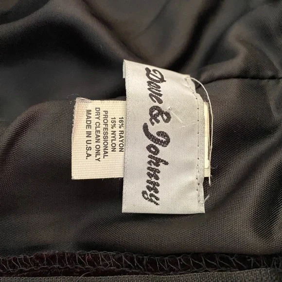 Vintage Velvet Gothic Gown with Feather Neckline - Picture 11 of 13